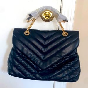 Brand New Quilted Bag With Gold Chains